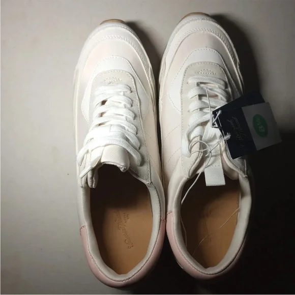 Universal Thread Women's White Pink Lace Up Low Top Sneaker Shoes Size 8.5 - Picture 5 of 7